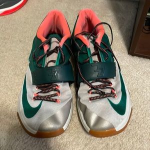 Kevin durant 7’s easy money